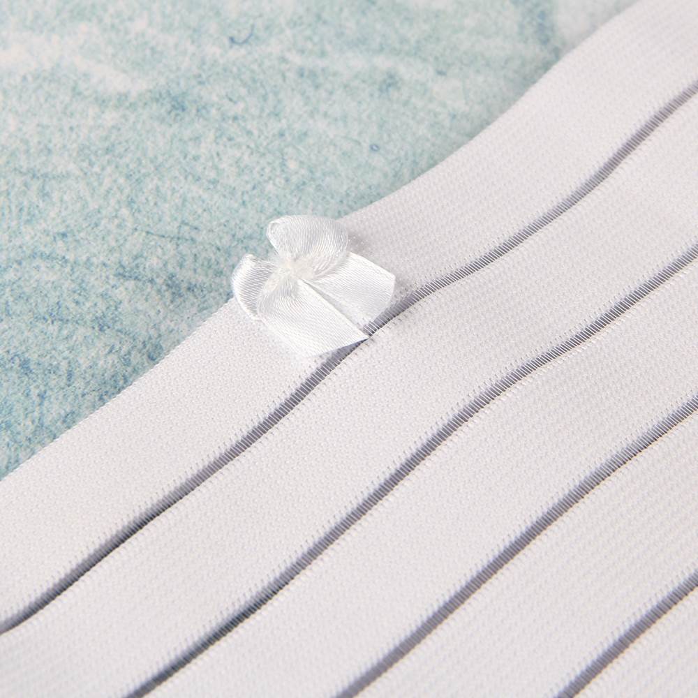 Weiße, hochgeschnittene Korsetthose zur Bauch- und Hüftformung