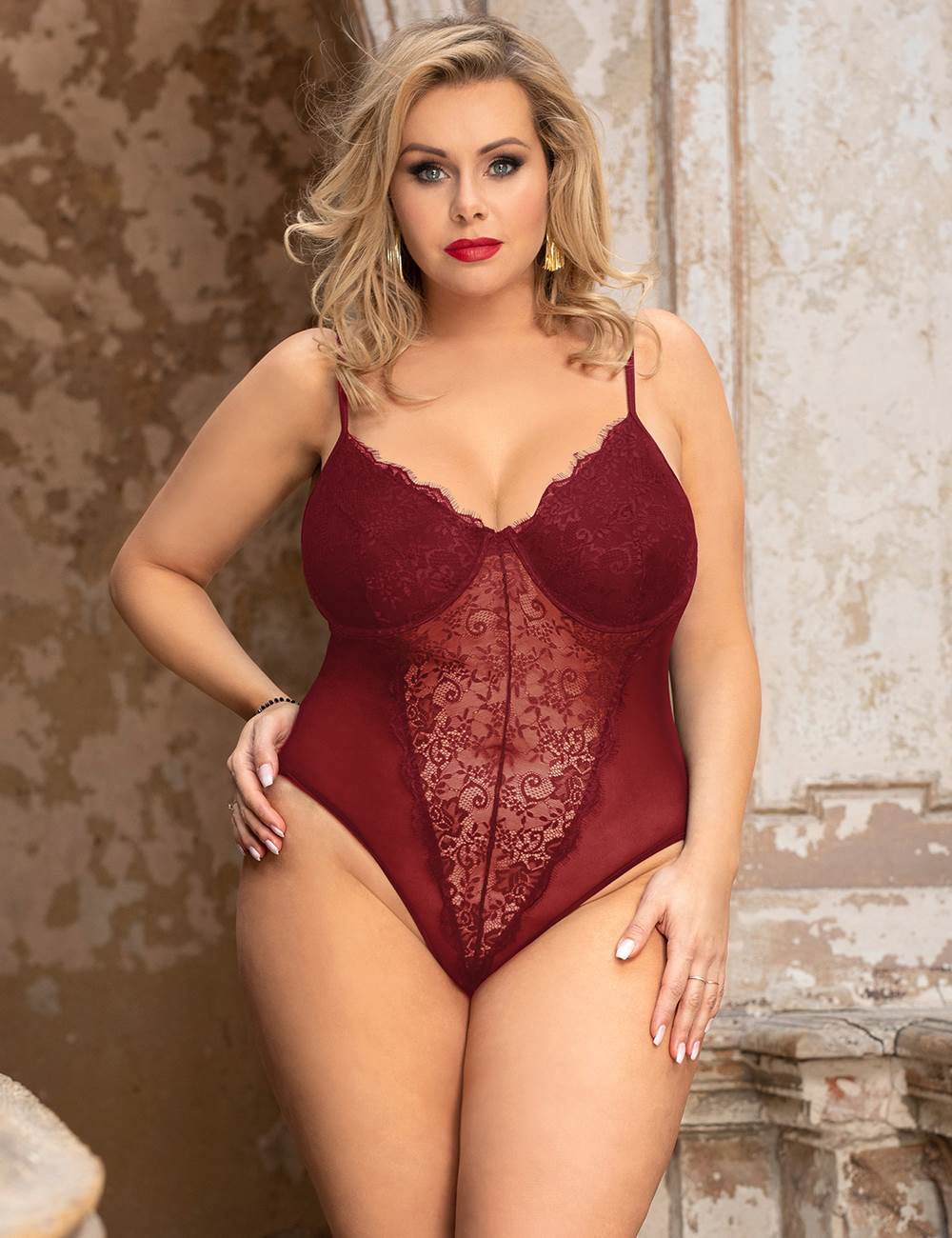 Plus Size Crotch Open Red High Quality Lace Splicing Sexy Teddy With Underwire
