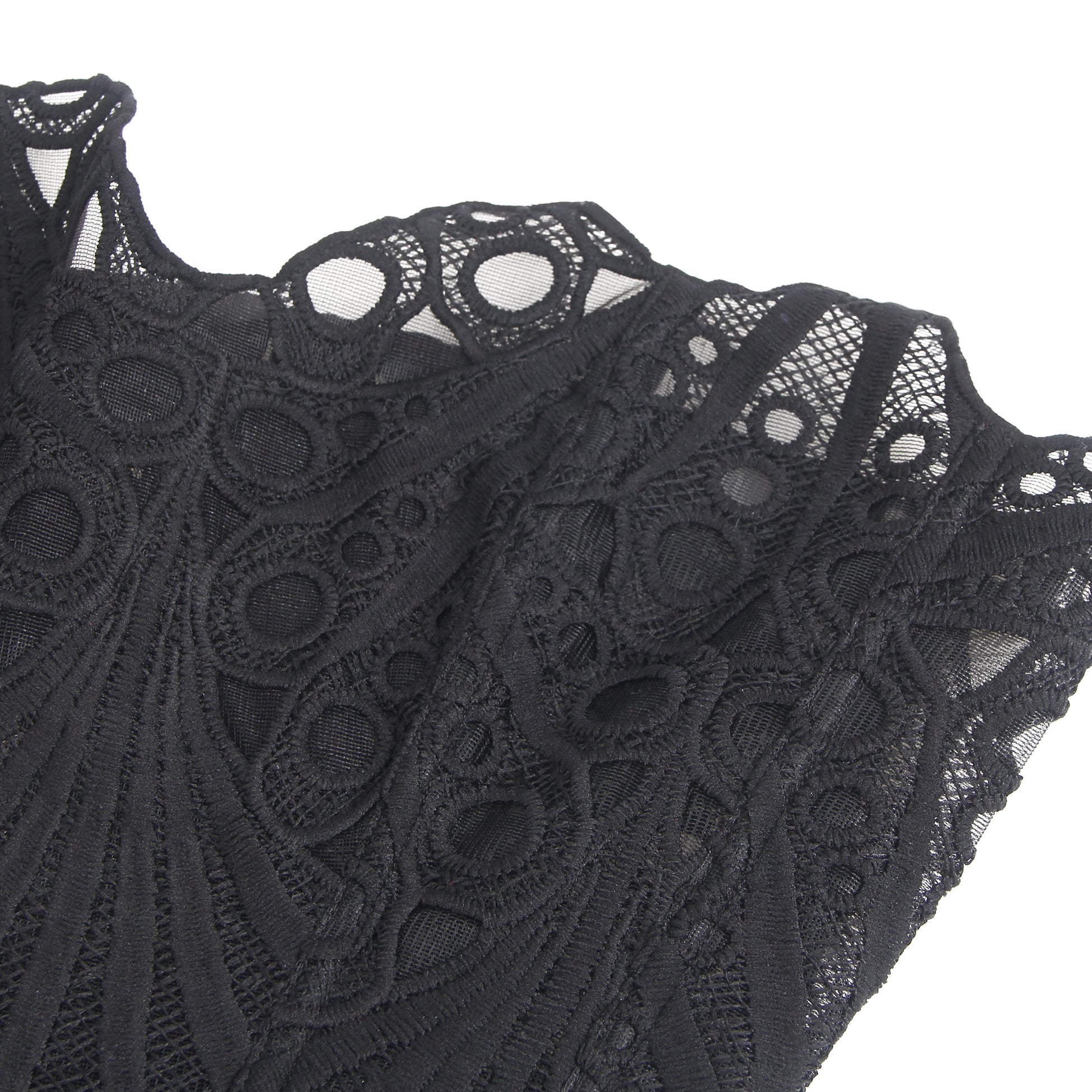 Corset noir ajouré à lacets style cour, 14 baleines