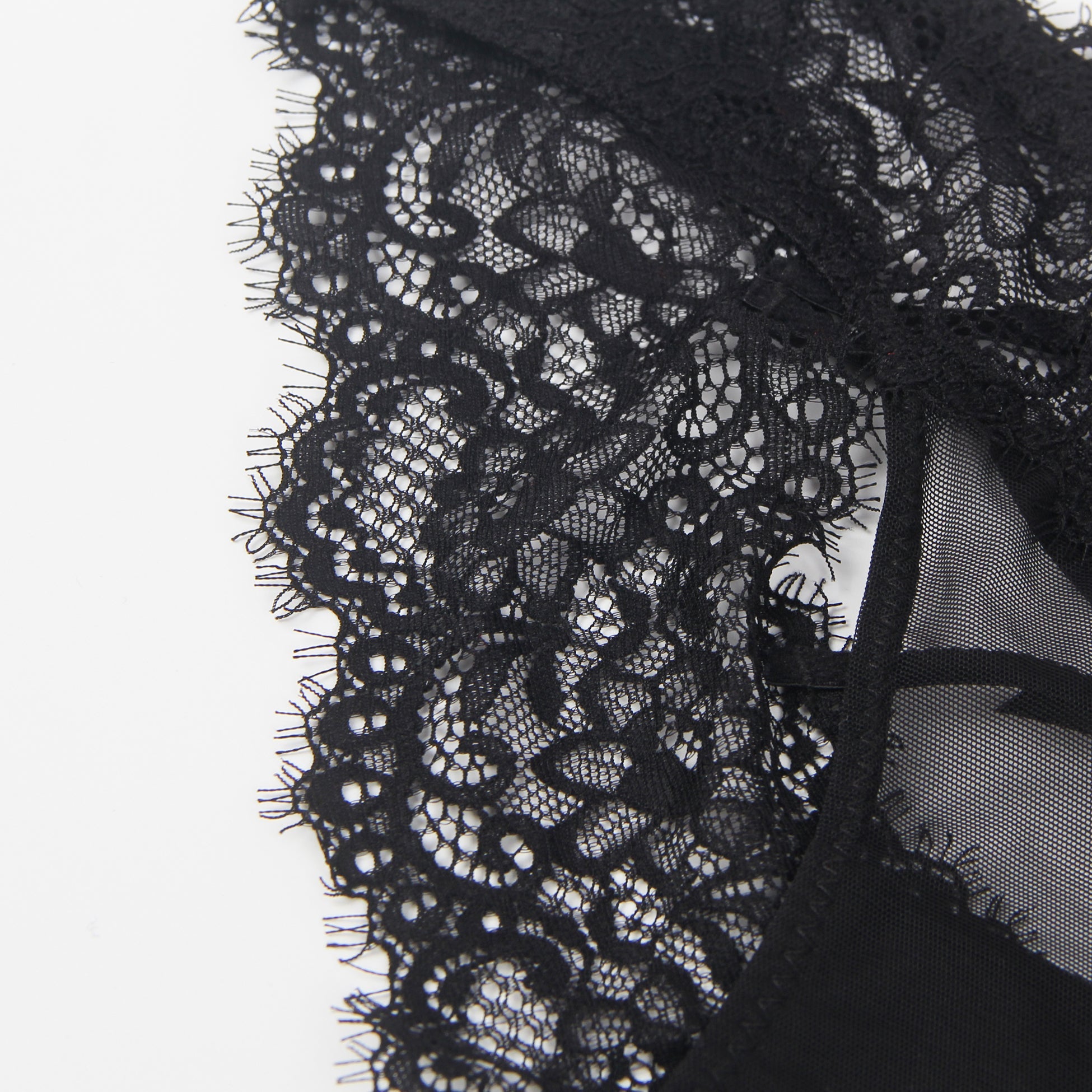 Hochwertiger schwarzer, sexy Slip mit Blumenmuster