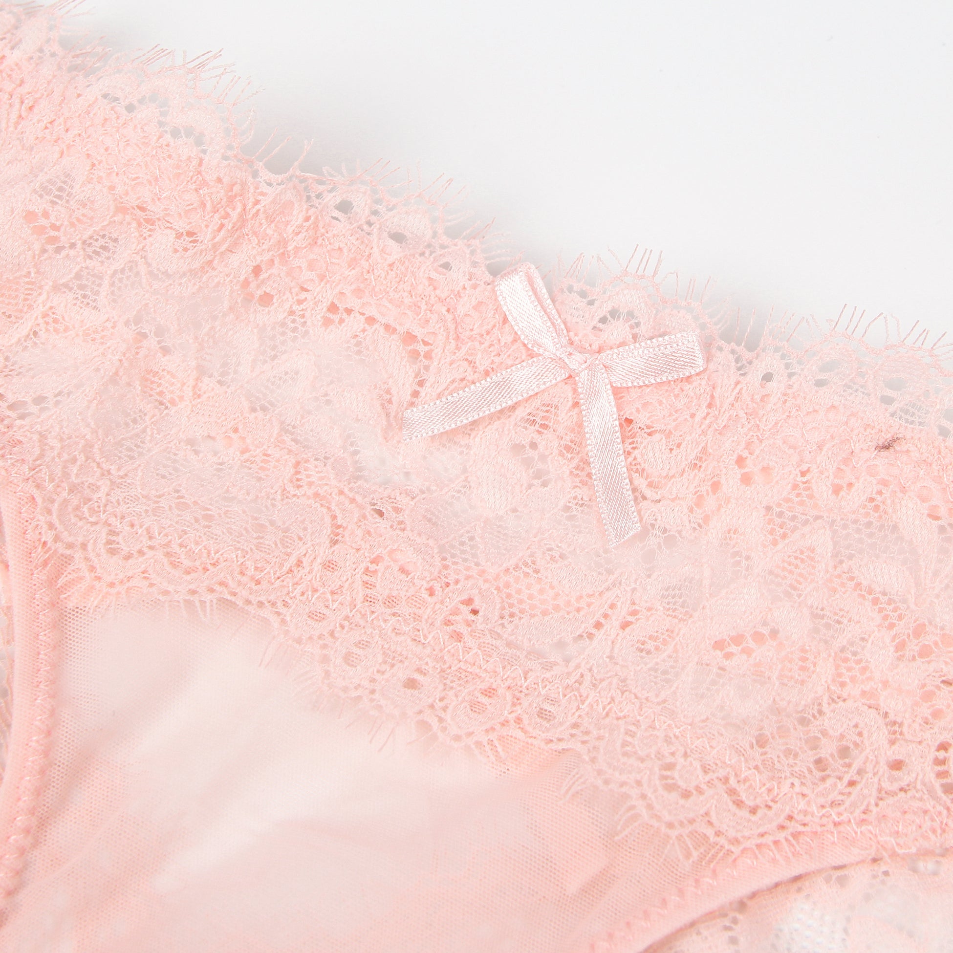 Hochwertiger, sexy rosa Höschen aus floraler Spitze