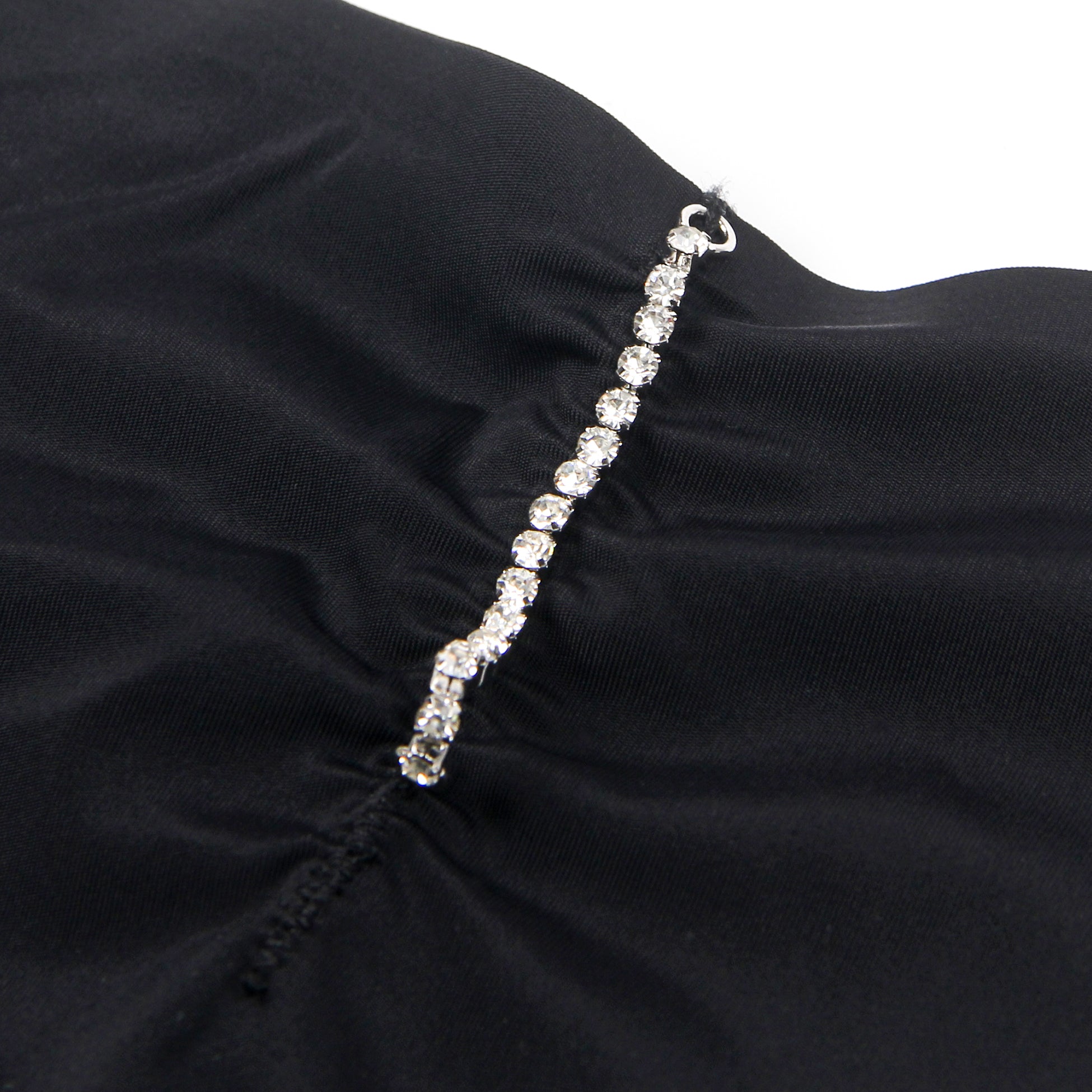 Culotte noire sexy pour femme, sans coutures, avec chaîne brillante et plissée