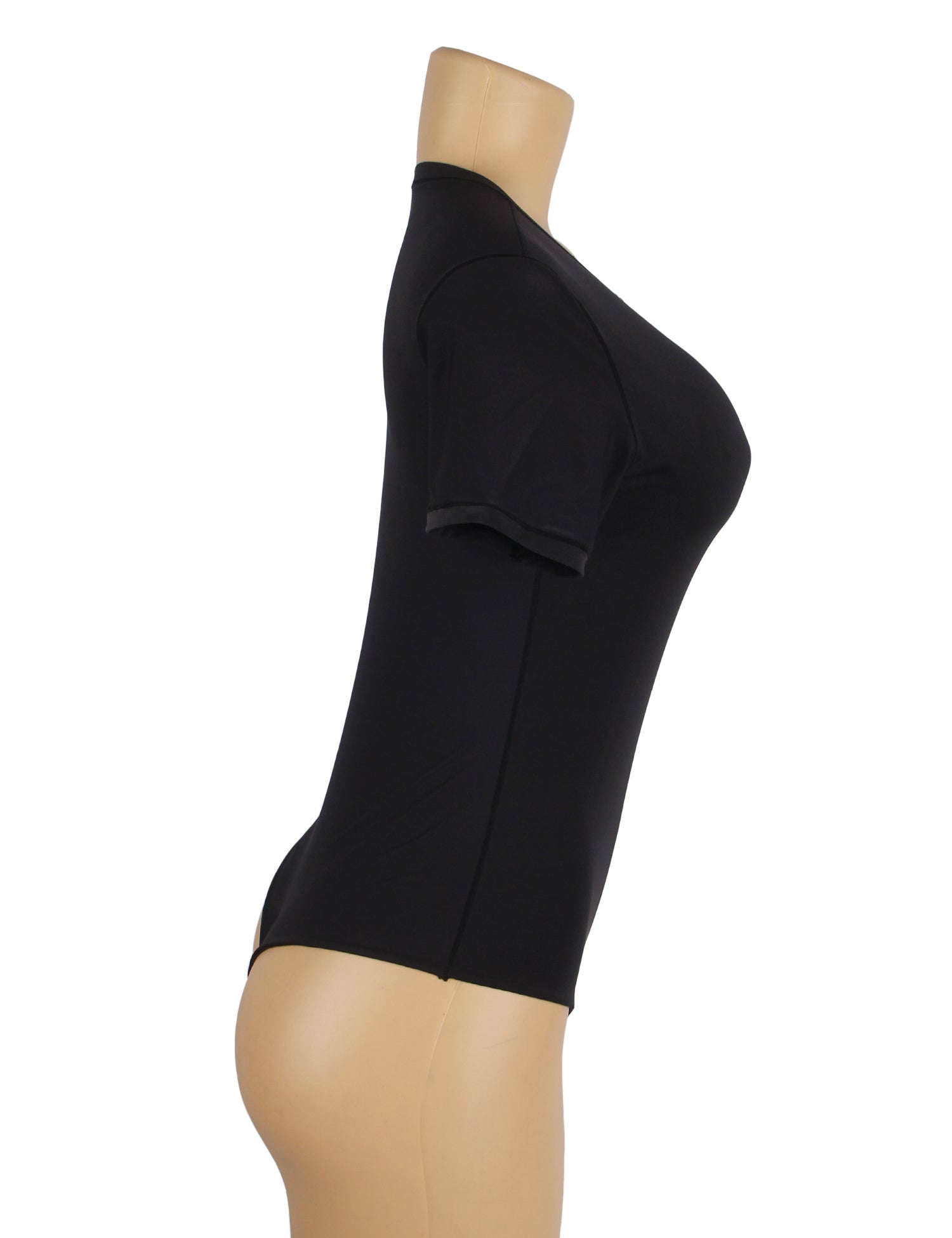 Schwarzer, schlichter Kurzarm-Body mit offenem Schritt