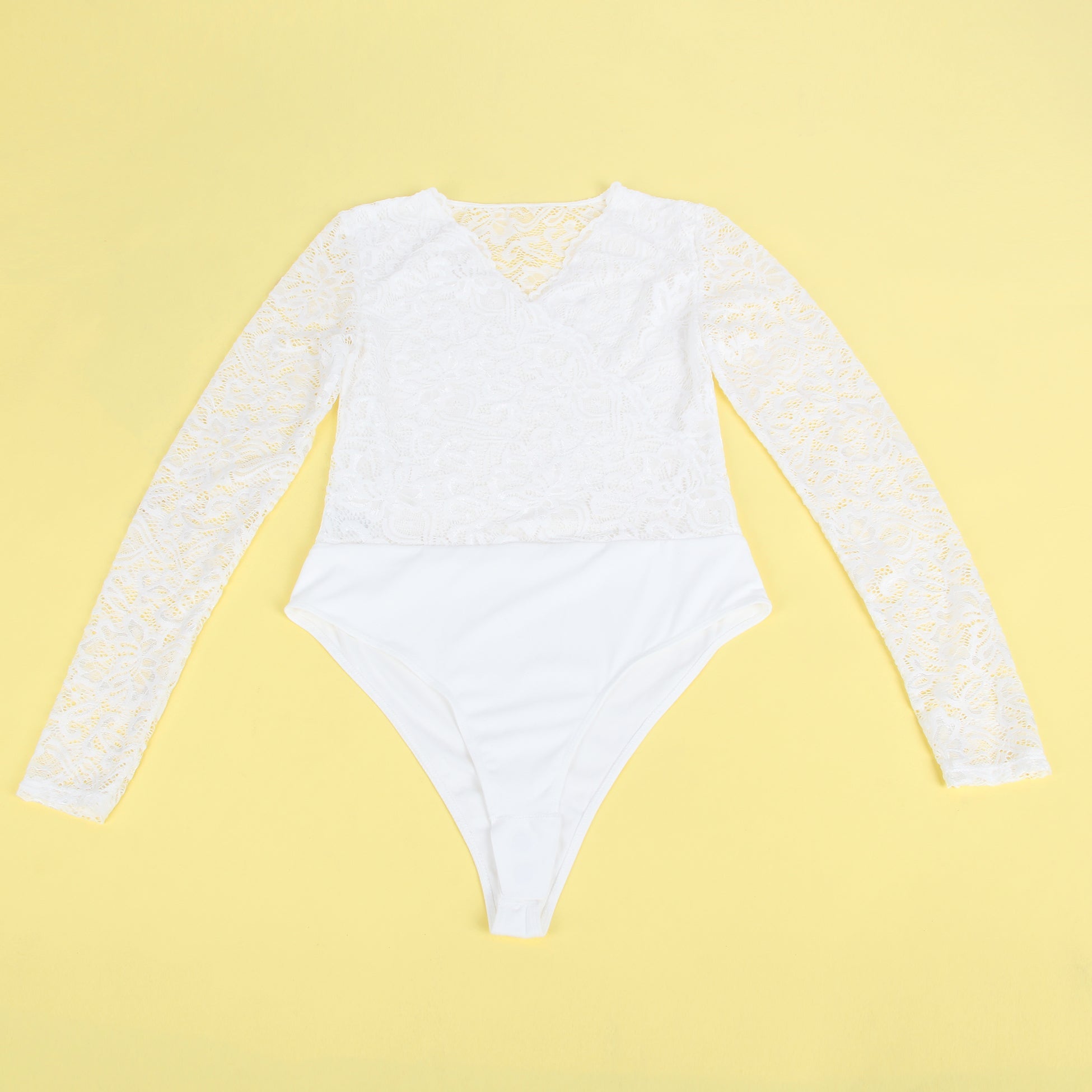 Weißer, sexy Spitzen-Badeanzug mit offenem Schritt
